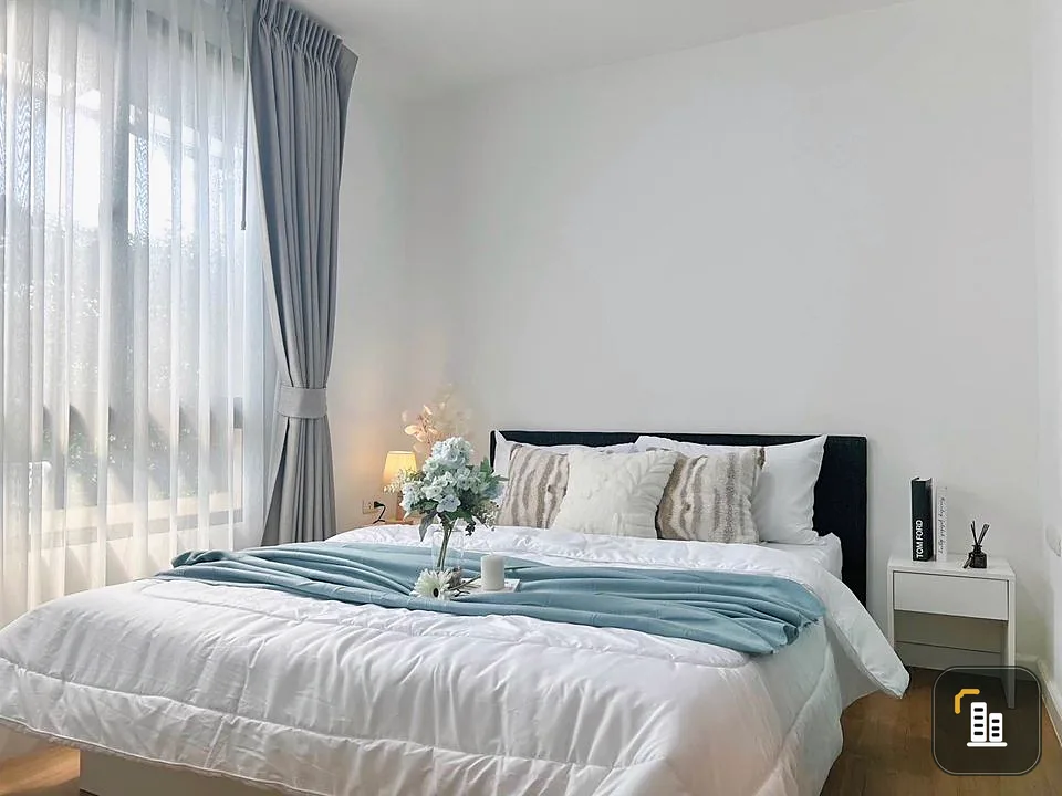 For rent, I Condo Salaya, white tone room, comfortable to the eye, affordable price. Hurry and reserve before the room slips out of your hands.