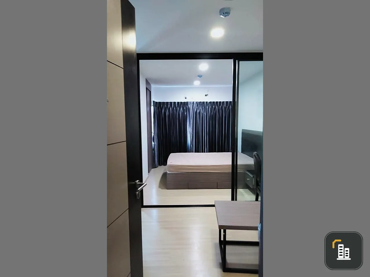 Condo for sale, Weir 7 Bangna by Apasiri, room ready to move in. Fully furnished + electrical appliances, good price, reserve quickly.