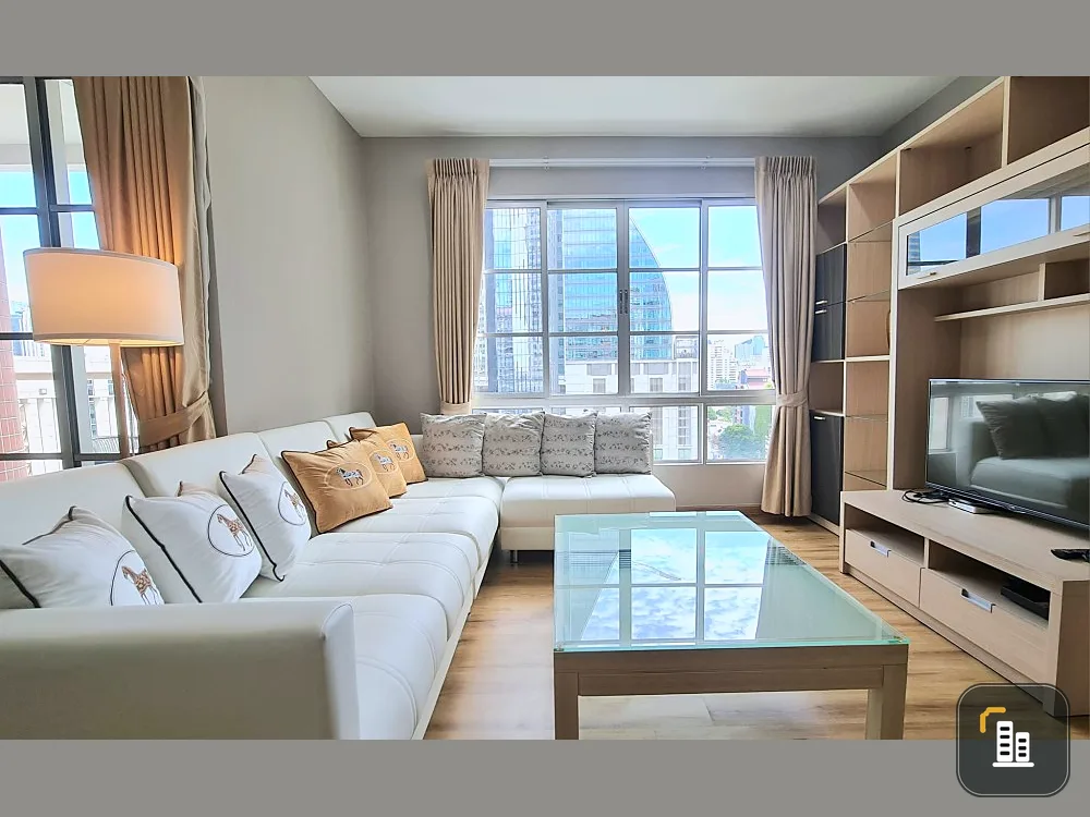For sale/rent AP City Smart Sukhumvit 18, spacious corner room, 180 degree view with built-in, can't miss it!