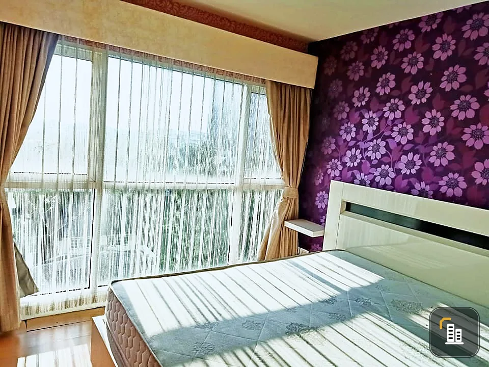 For sale/rent, Metro Park Sathorn, lots of usable space. Install wallpaper throughout the entire room. If you miss it, you'll regret it.