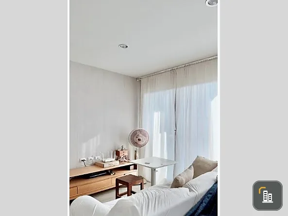 Urgent sale, The Privacy Condo, Ratchada Sutthisan, room decorated in white tones, fully furnished, good high view, book now.