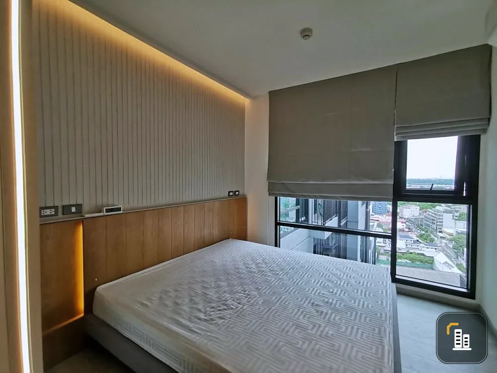 Condo for sale Rhythm Sukhumvit 36-38, decorated room, ready to move in, Built in, focus on storage cabinets, complete here, book now.