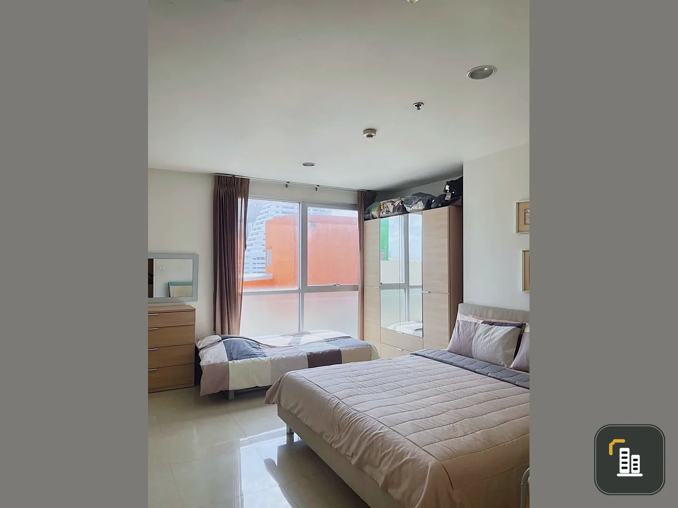 Condo for rent: Noble Lite, complete with furniture and electrical appliances. You can move in right away. Hurry and reserve now.