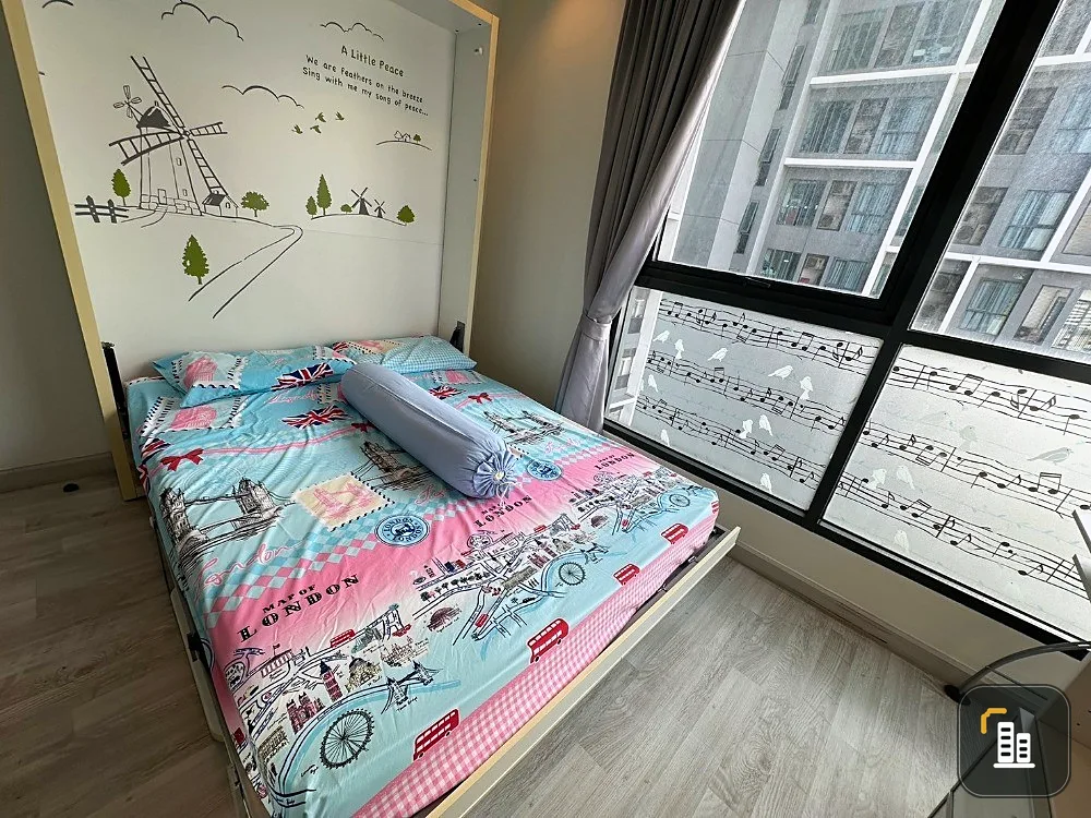 For sale: Ideo Mobi Sathorn-Taksin, 11th floor, complete with furniture and electrical appliances. Book now, don't miss out.
