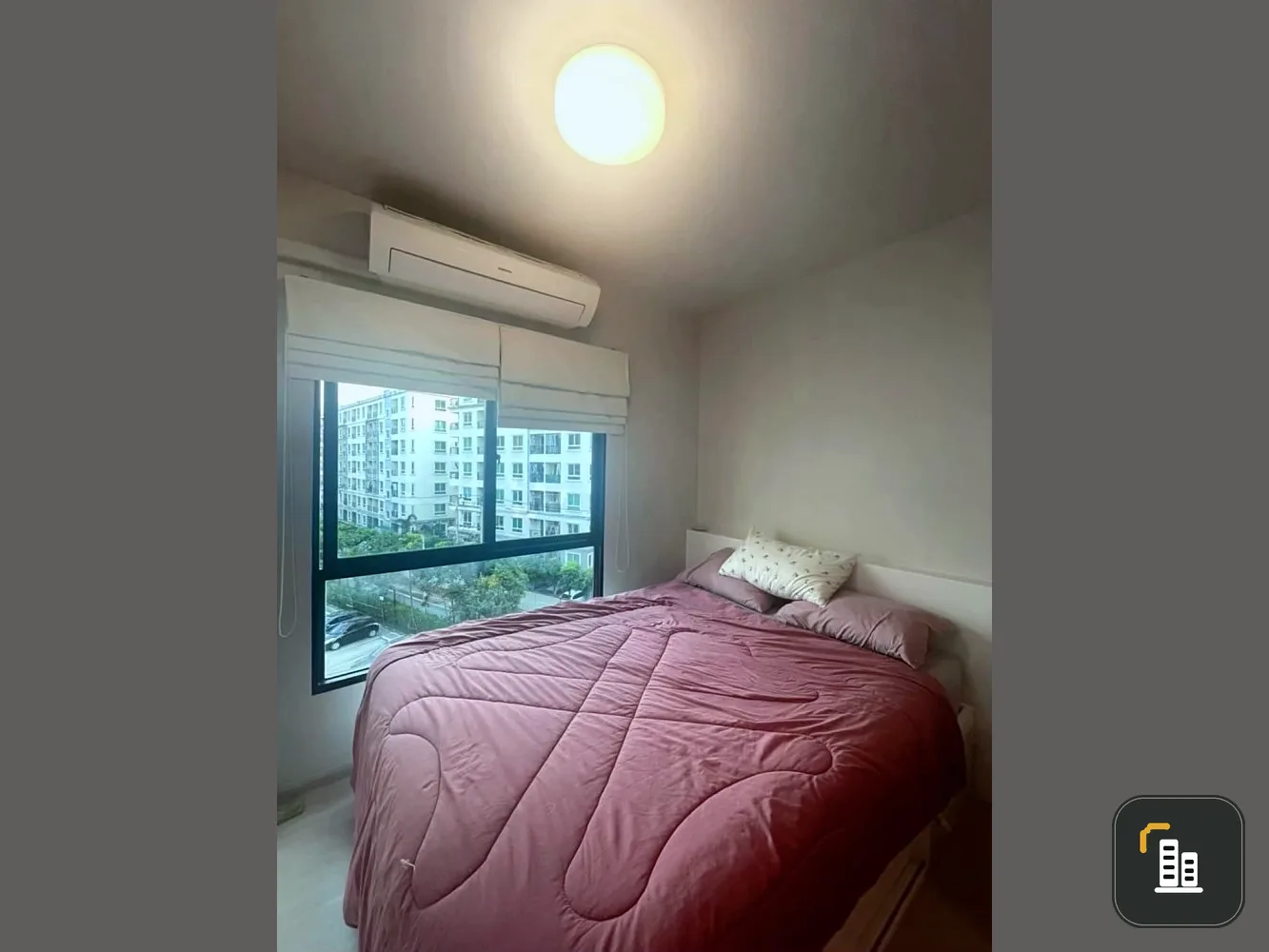 For sale Unio Ramkhamhaeng-Serithai There is a complete set of furniture. The room number is very beautiful. Saimu don't miss it, get it now.