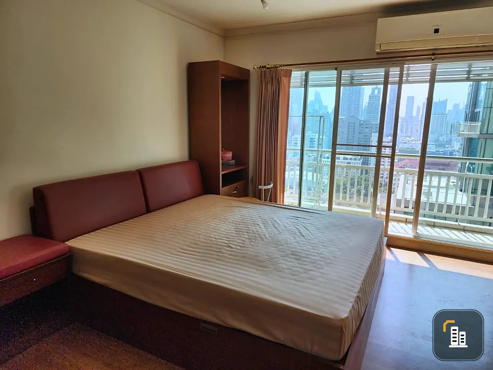 Condo for rent, Grand Park View, 19th floor, view of Wattana School, STUDIO room, can't reserve, urgent.
