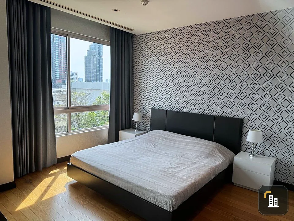For sale or rent, The Loft Yen Akat, large, spacious room, not cramped, good built-in wardrobe, don't miss it.