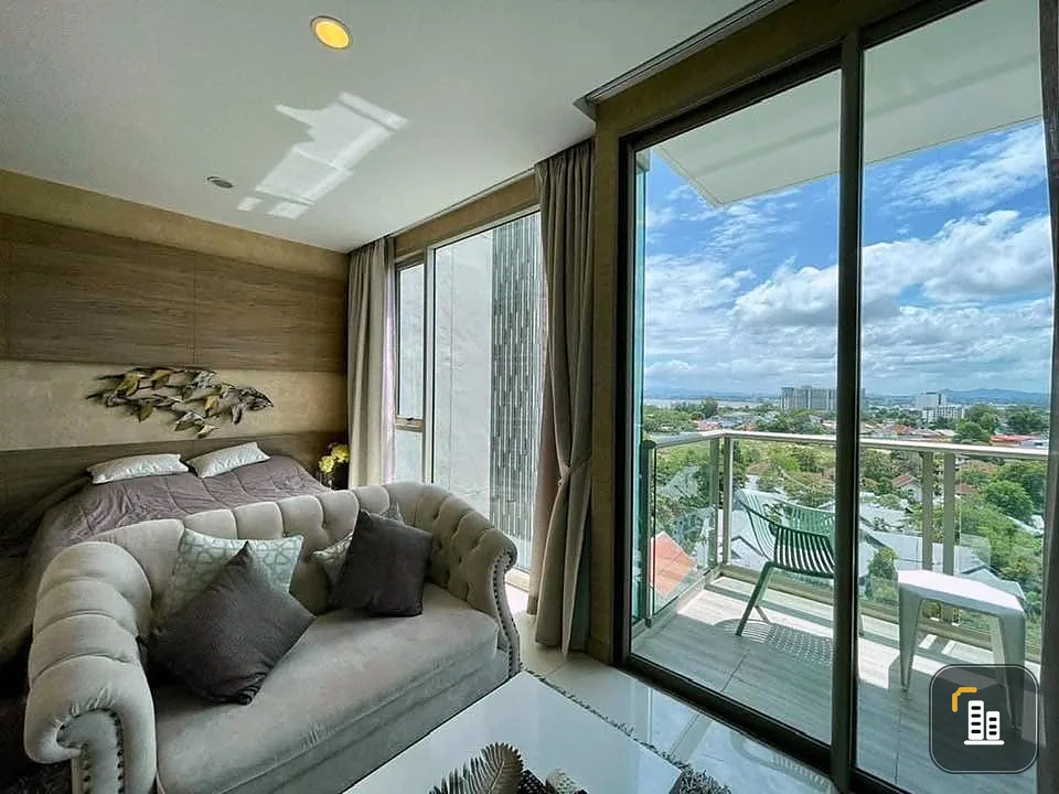 Condo for sale: Riviera Wongamat Beach, STUDIO room, elegantly decorated. Amazing view of the central area. Book now, don't miss it.