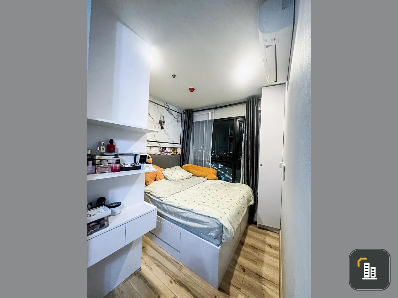 Selling BRIX CONDOMINIUM, separated room The bed was comfortable. Hurry and reserve before you miss it.