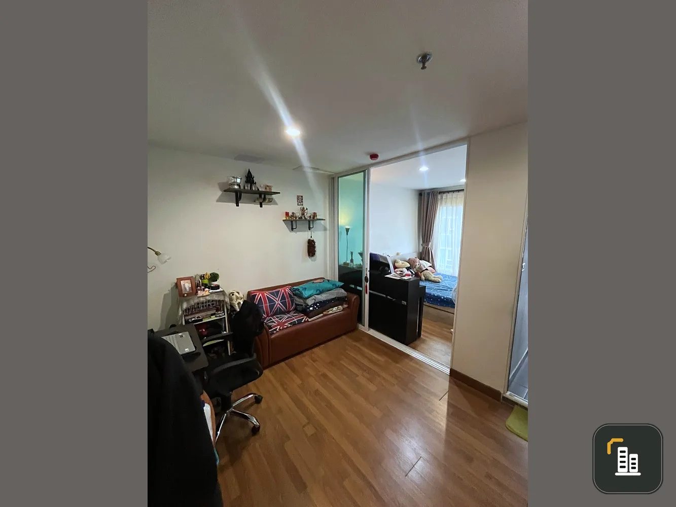 For sale: Regent Home Bang Son, separate glass partitioned room. With built-in kitchen Not booking is considered a huge mistake.
