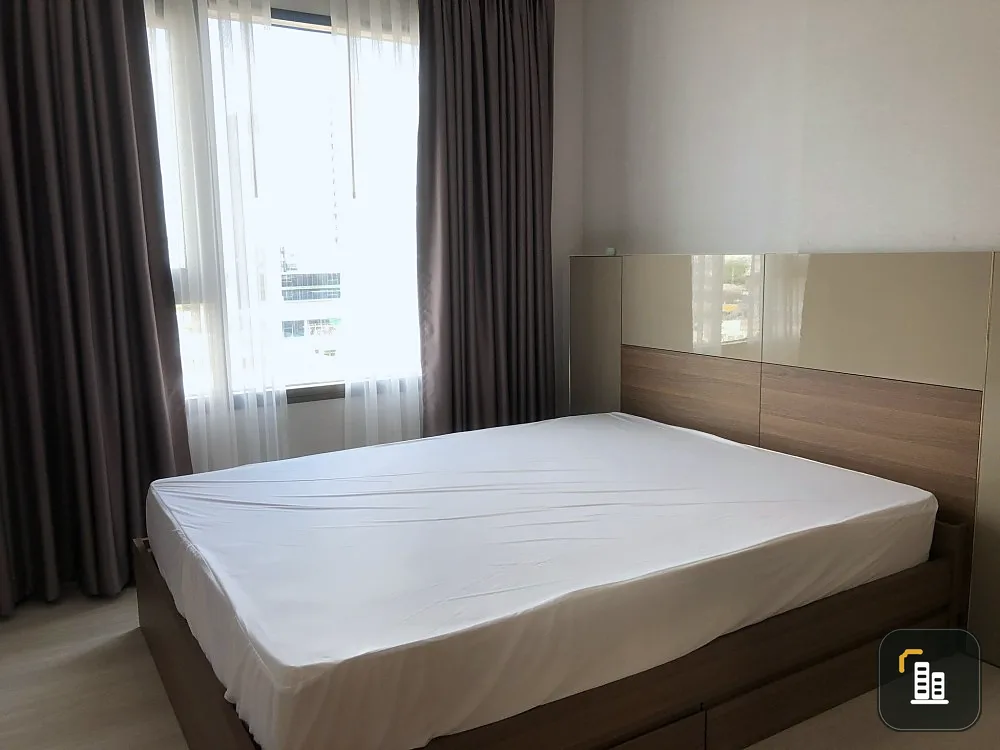For sale, Life Pinklao. The room is beautifully decorated and stylish, very livable, with good built-ins. Don't delay, move in now!!