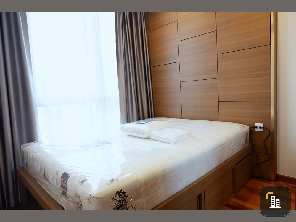 For sale Wish Signature Midtown Siam. Room divided into well proportioned gardens and built-in. Don't miss out on owning it!!