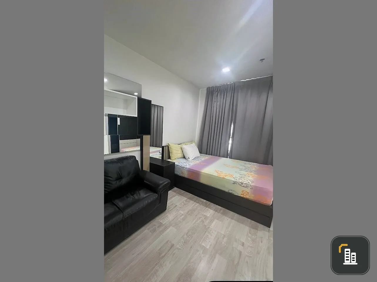 For sale Ideo Mobi Sukhumvit, room decorated and ready to move in. Complete with furniture and electrical appliances Make a reservation.
