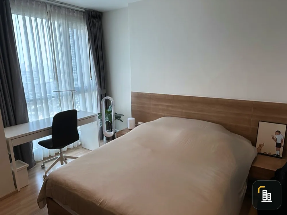 For sale: Rhythm Sathorn, 19th floor, spacious room, comfortable, fully furnished, hurry up to reserve and own it. Urgent.