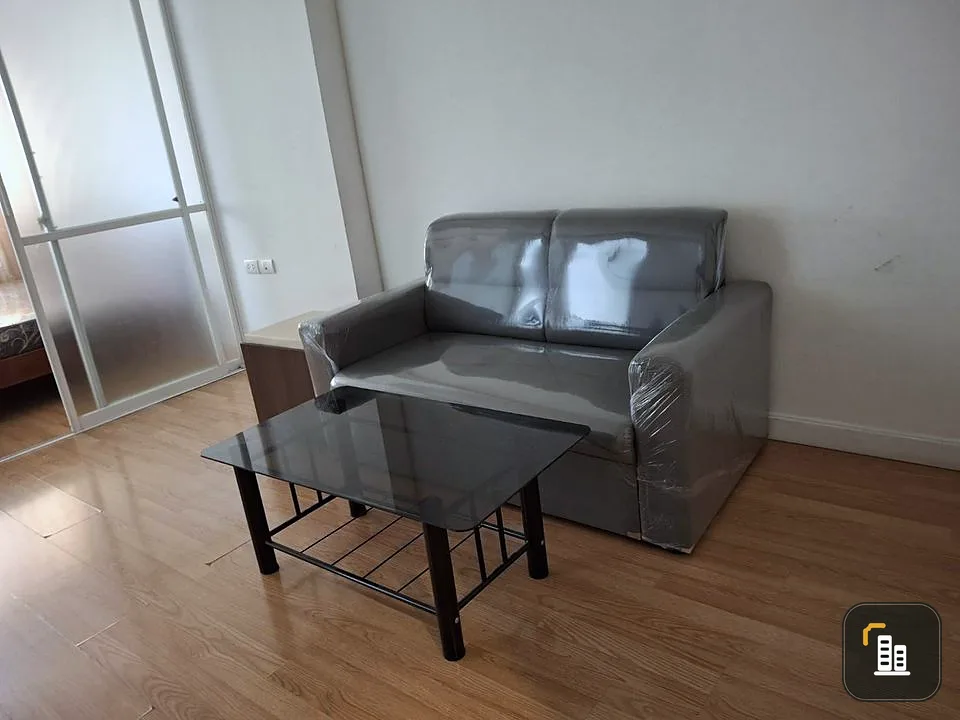 For sale Lumpini Ville Prachachuen-Phong Phet. The room is airy and pleasant. Plus a complete set of furniture. Can't reserve it?