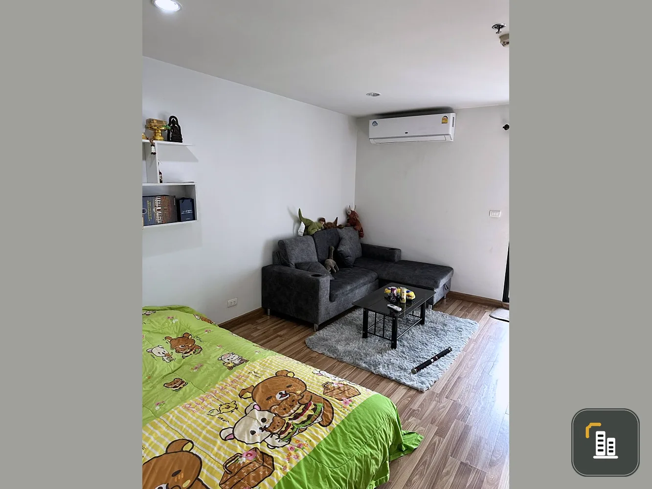 For sale: Regent Home 15 Chaengwattana, 13th floor, studio room, bright, open view, easy on the eyes. Book first, get first.