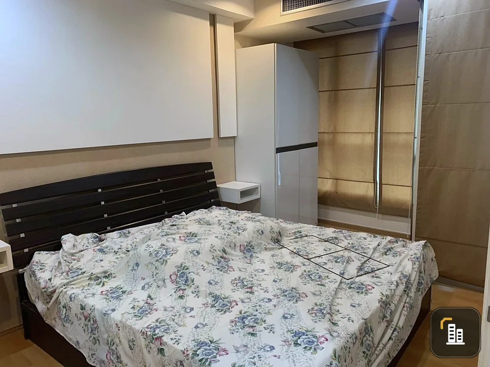 For sale: The Inspire Place ABAC Rama 9, spacious room, comfortable. The most perfect built-in furniture. You can come in and stay.