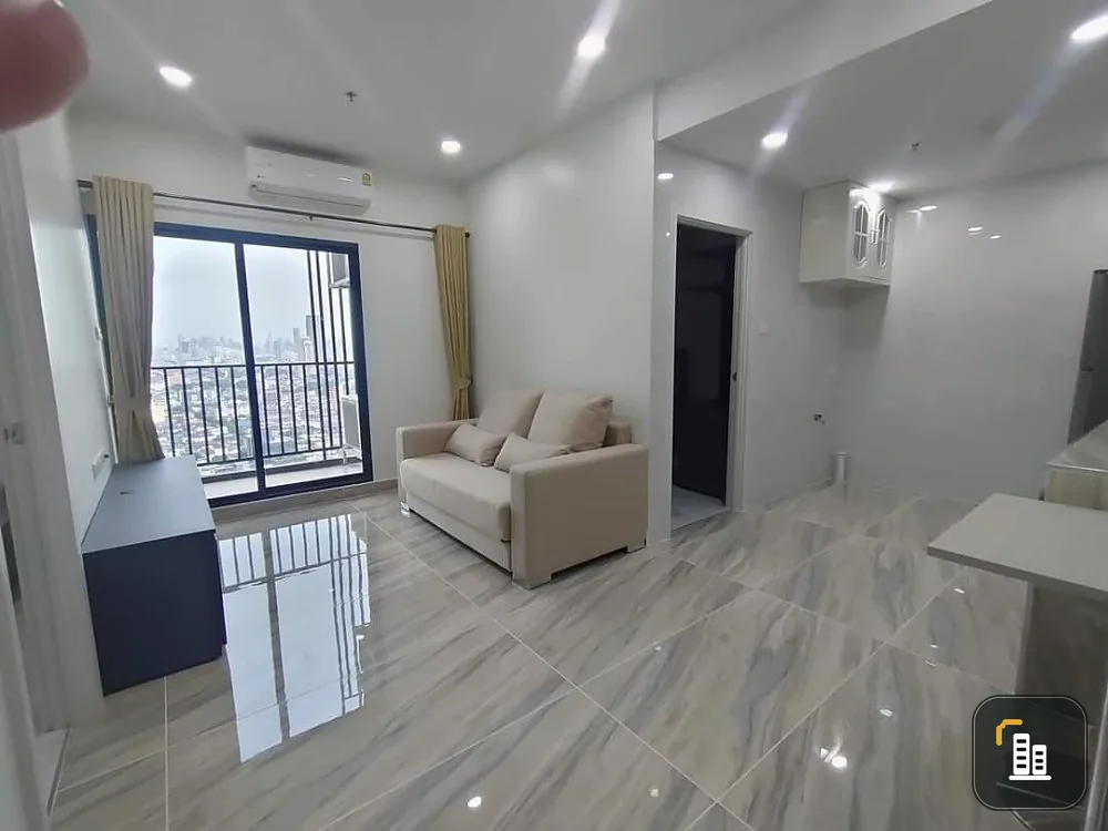 Supalai Loft Prajadhipok-Wongwian Yai for sale, high floor, very beautiful city view, fully furnished, all in one place, hurry and reserve now.