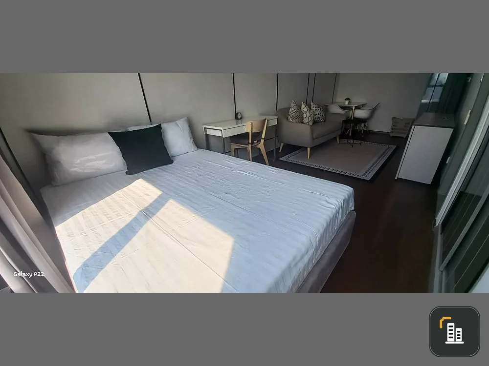 Condo for rent, Ideo Q Victory, high floor, beautiful view, privacy.
