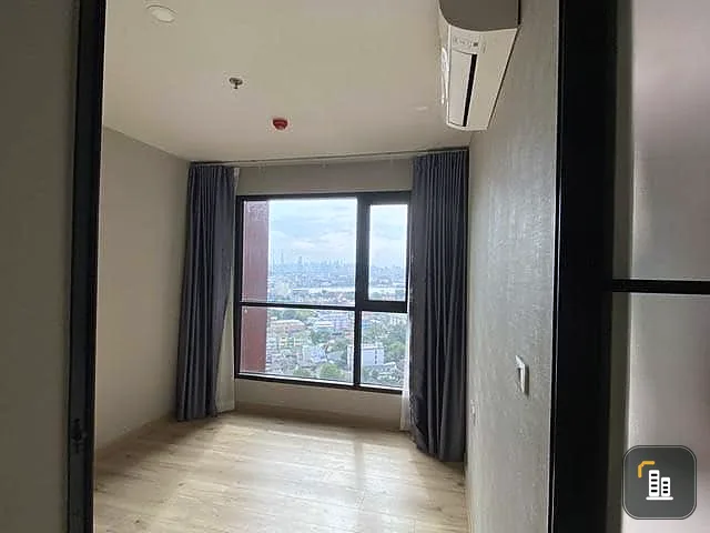For sale: Brix Condominium, 17th floor, nice room, good price. Hurry and reserve yours now. Don't wait.