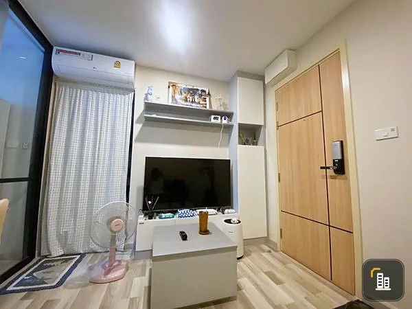For sale: The Cube Premium Ratchada 32, 2nd floor, room decorated in tones that are comfortable to the eye, warm, very livable. Don't miss it. Book no