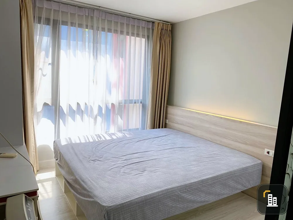 Stylish Condo for sale @ Sukhumvit-Bangna Furniture + electrical appliances with good view, don't miss it.