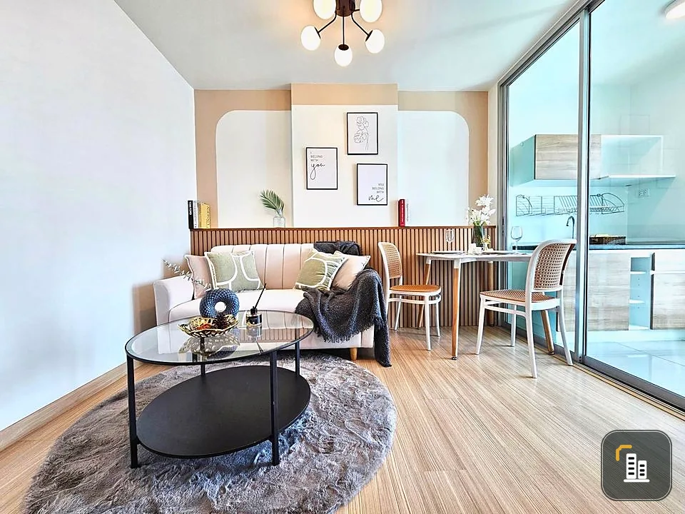 For sale: The Viva Condo Phetkasem 68, very beautifully decorated room. Built-in can't handle it. If interested, hurry and reserve now.