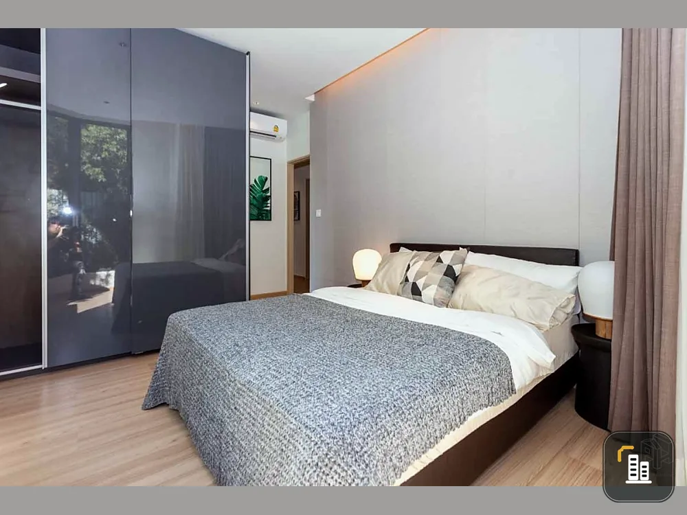 Selling down payment below cost, Skyrise Avenue Sukhumvit 64, 2 bedrooms, 1 bathroom, Building D, 29th floor, high view, book now.