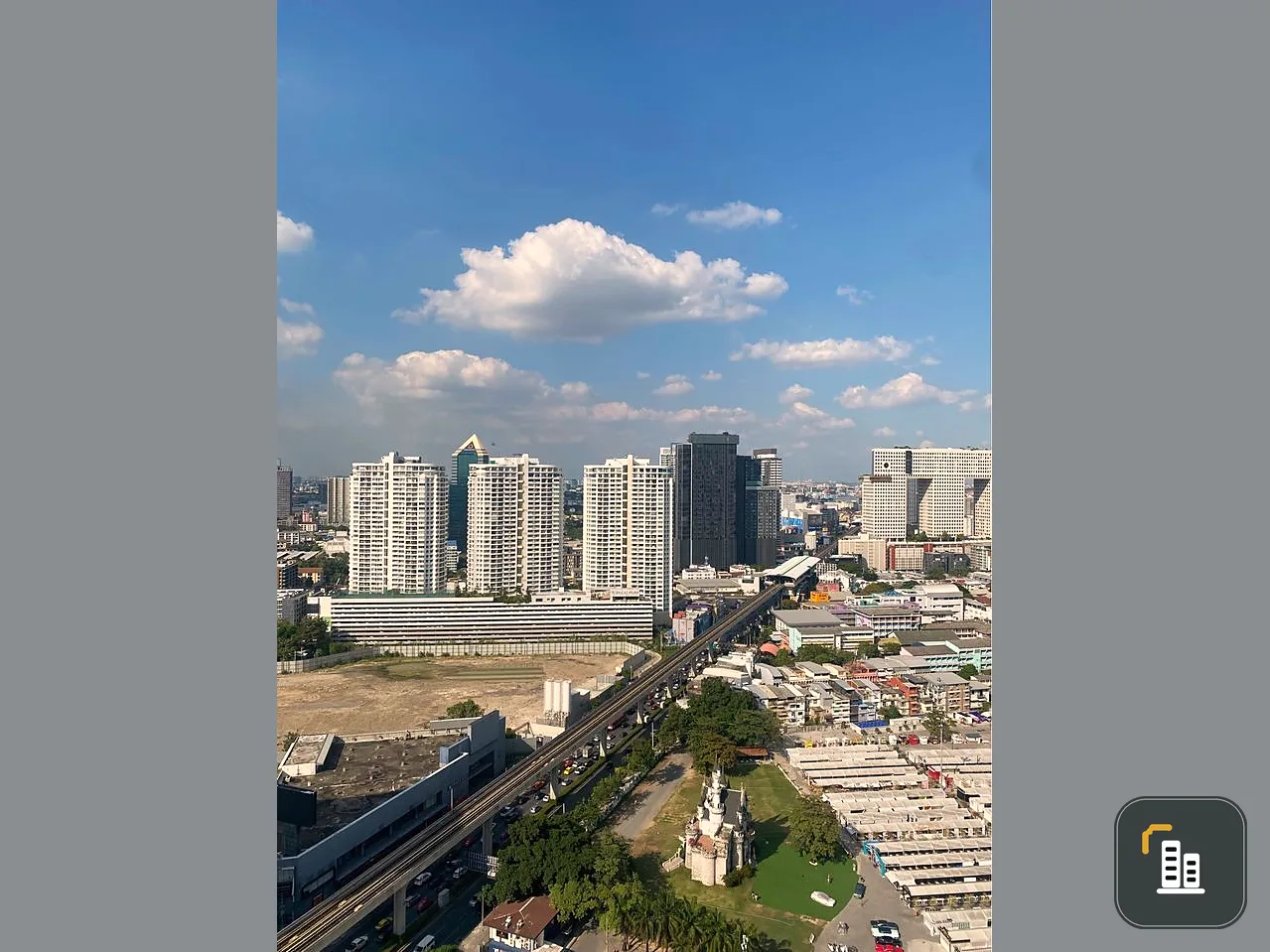 Life Phahon Ladprao for sale, high floor, open view, empty room, clean and comfortable, convenient to travel. If you miss it, you'll regret it.