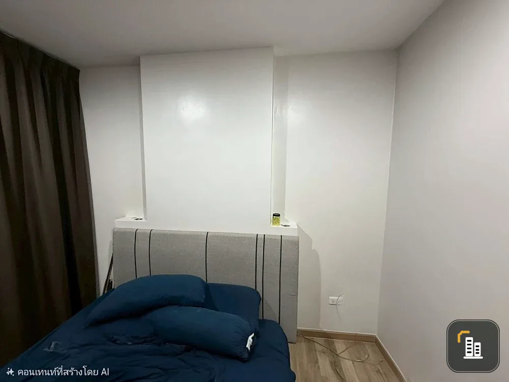 For rent: Niche Mono Charoen Nakhon, awesome wallpaper installed throughout the room. The garden view is very shady. Book now.