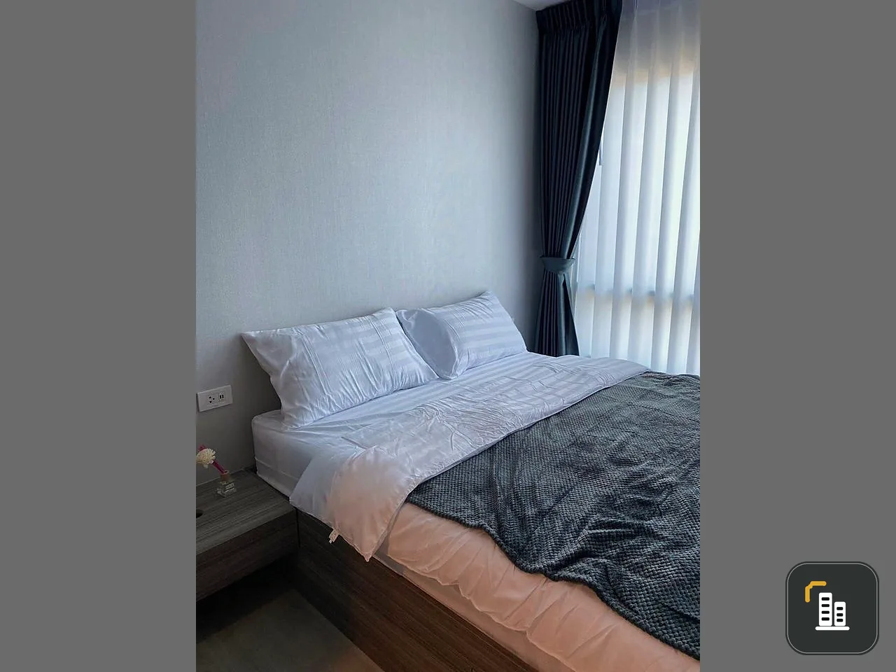 For sale: The Origin Sukhumvit 105, 8th floor, great pool view, well partitioned room, has a Walk-In Closet as well. Book now.