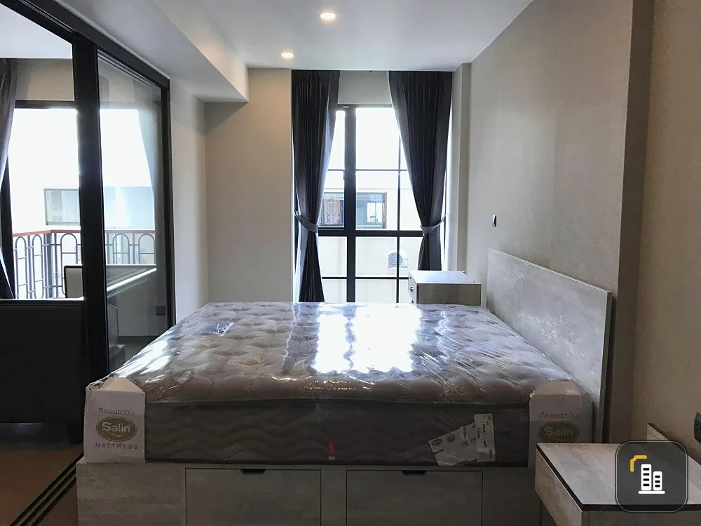 Condo for rent or sale, Na Vara Residence, 6th floor, spacious room, airy, comfortable, decorated nicely, if you don't book, you'll miss out.