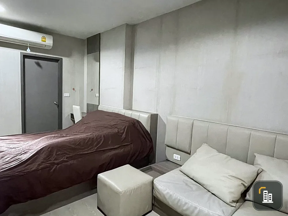 Condo for sale Ideo Tha Phra Interchange. The room is divided into proportions. Complete with all amenities, all in one place.