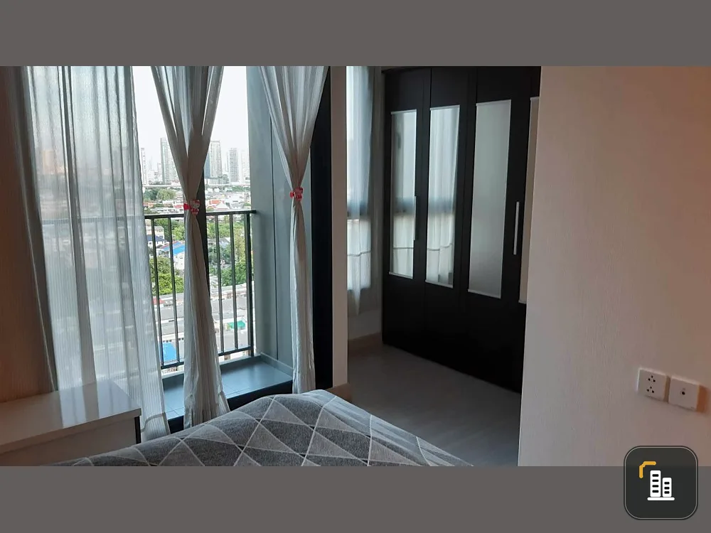 Condo for sale Supalai Lite Tha Phra - Wongwian Yai, furniture + electrical appliances, beautiful view, book now.