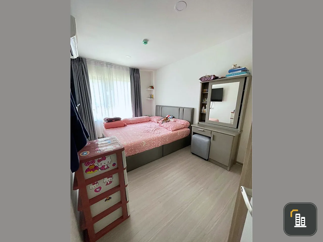 For sale Aspire Sukhumvit-On Nut The room is divided into proportions. Good atmosphere, quiet. Ready to move in. Move quickly.
