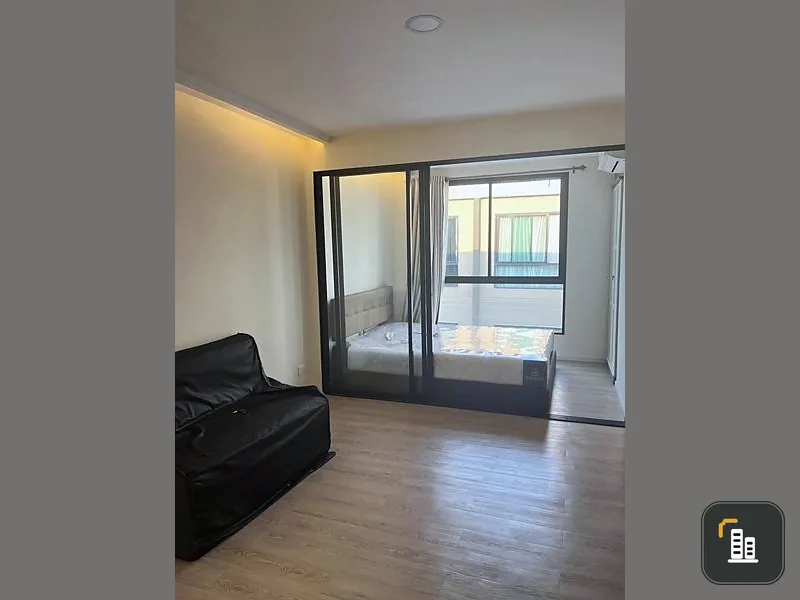 Modern Condo for sale, The Forest Rama 2-Ekachai, top floor, beautiful view, good soundproof room. Can't miss it.