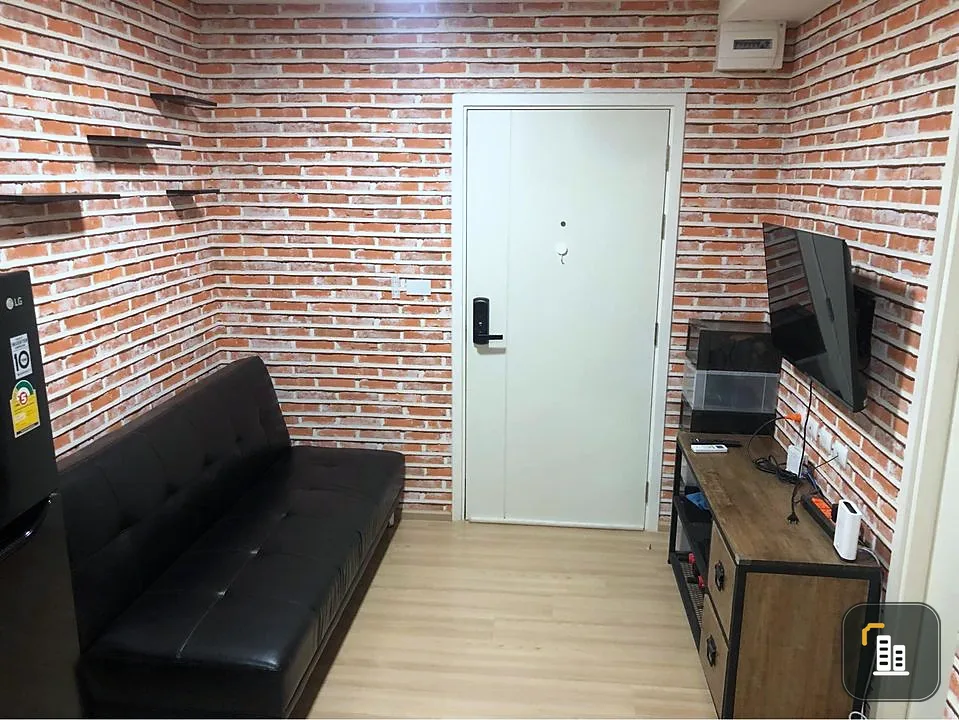 For sale: Plum Condo Mix Chaengwattana, room with good wallpaper, fully furnished, book now