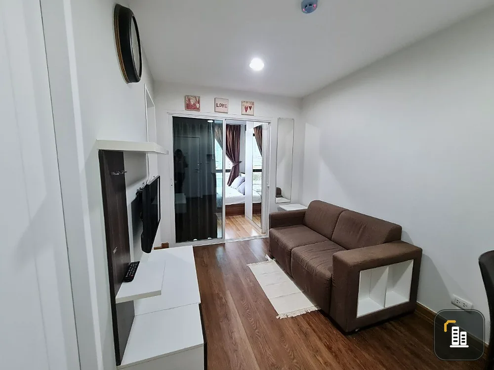 For sale: Apool Condo Bangna, glass-partitioned room with complete facilities. Don't scroll past, reserve now.