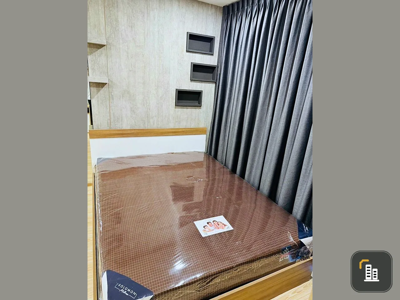For rent: Elio Sukhumvit, STUDIO room, low price, easy on the wallet, fully decorated. There is a washing machine too. Reserve now.
