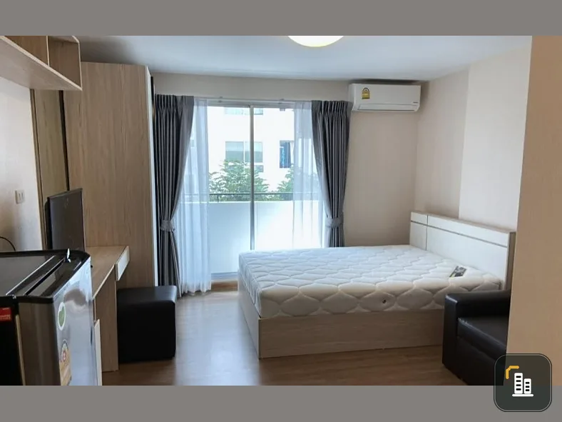 For sale: Plum Condo, Phahonyothin 89, 6th floor, south facing, fully furnished room, airy, open, nice to live in. Reserve now, urgent.