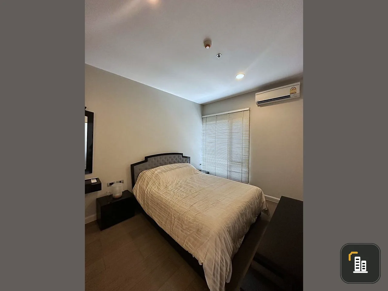 For sale, for rent, The Crest Sukhumvit 34, 8th floor, spacious room, comfortable, comes with many free gifts, don't miss it.