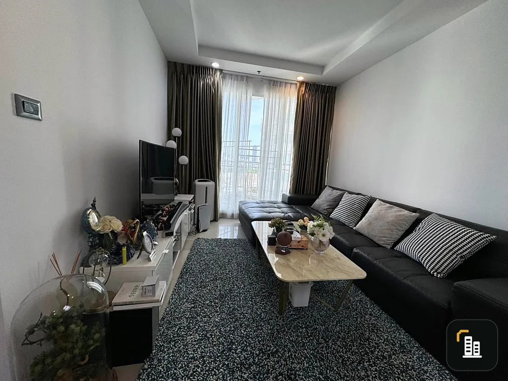 For sale or rent Supalai Wellington, very spacious room. The big bed was comfortable. The room is not next to the road, quiet, grab it now.