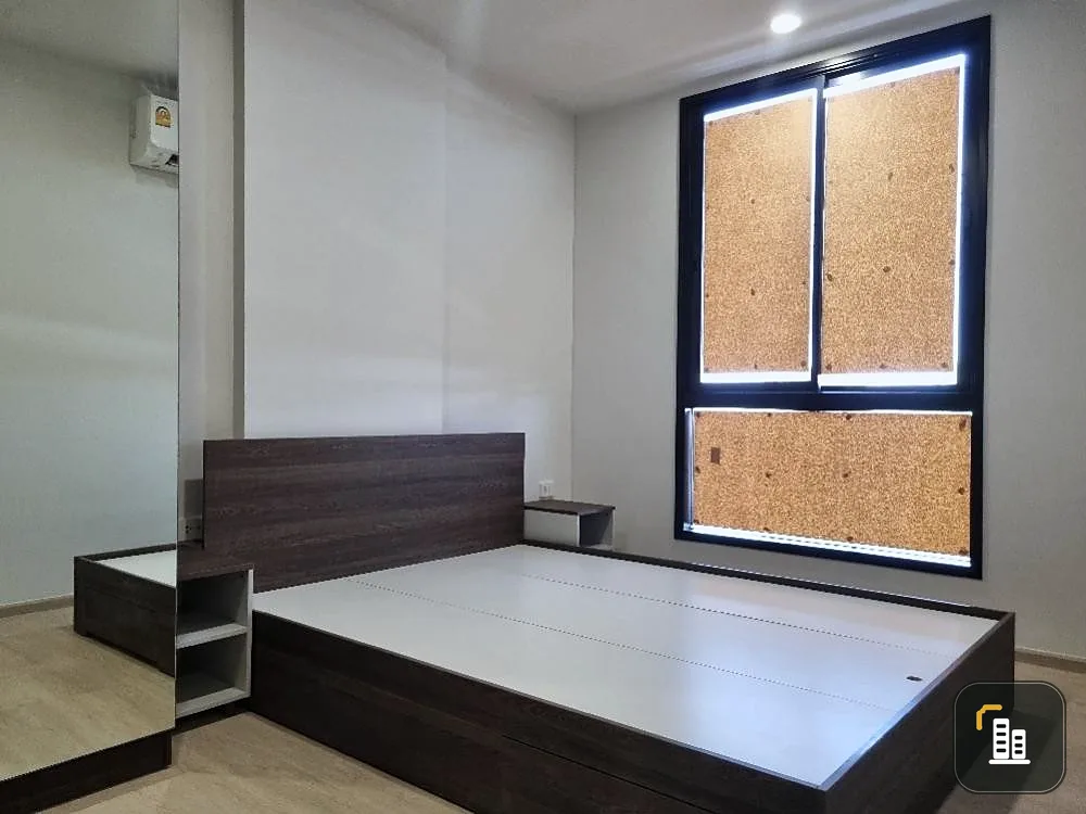 For rent: New Cross Khu Khot Station, 3rd floor, comes with complete furniture and electrical appliances. Book now, don't miss it.