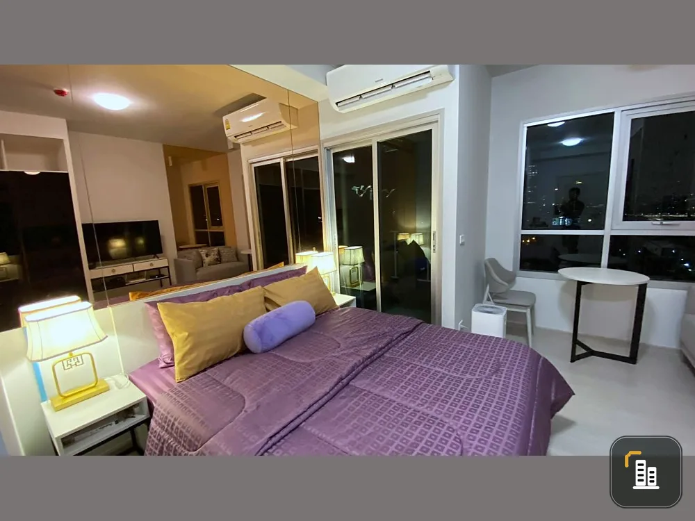For sale: Chapter One Shine Bangpo, great Buit-In headboard, 15th floor, beautiful river view, good like this, move quickly.