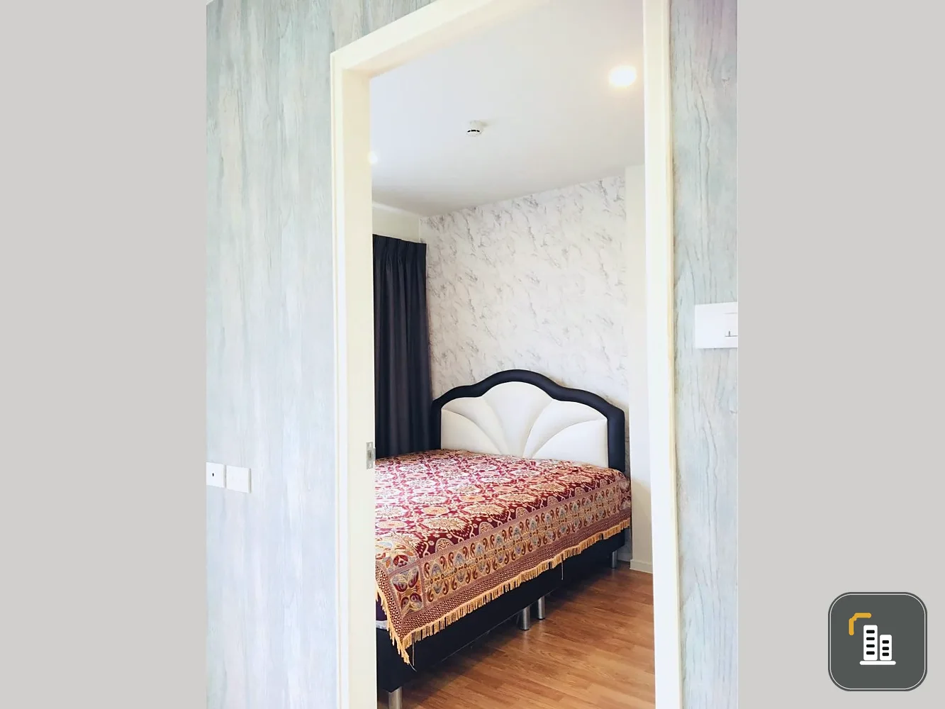For sale: Lumpini Ville Phra Nang Klao-River View, 5th floor, overlooking the Chao Phraya River, fully furnished, livable, book now, urgent.