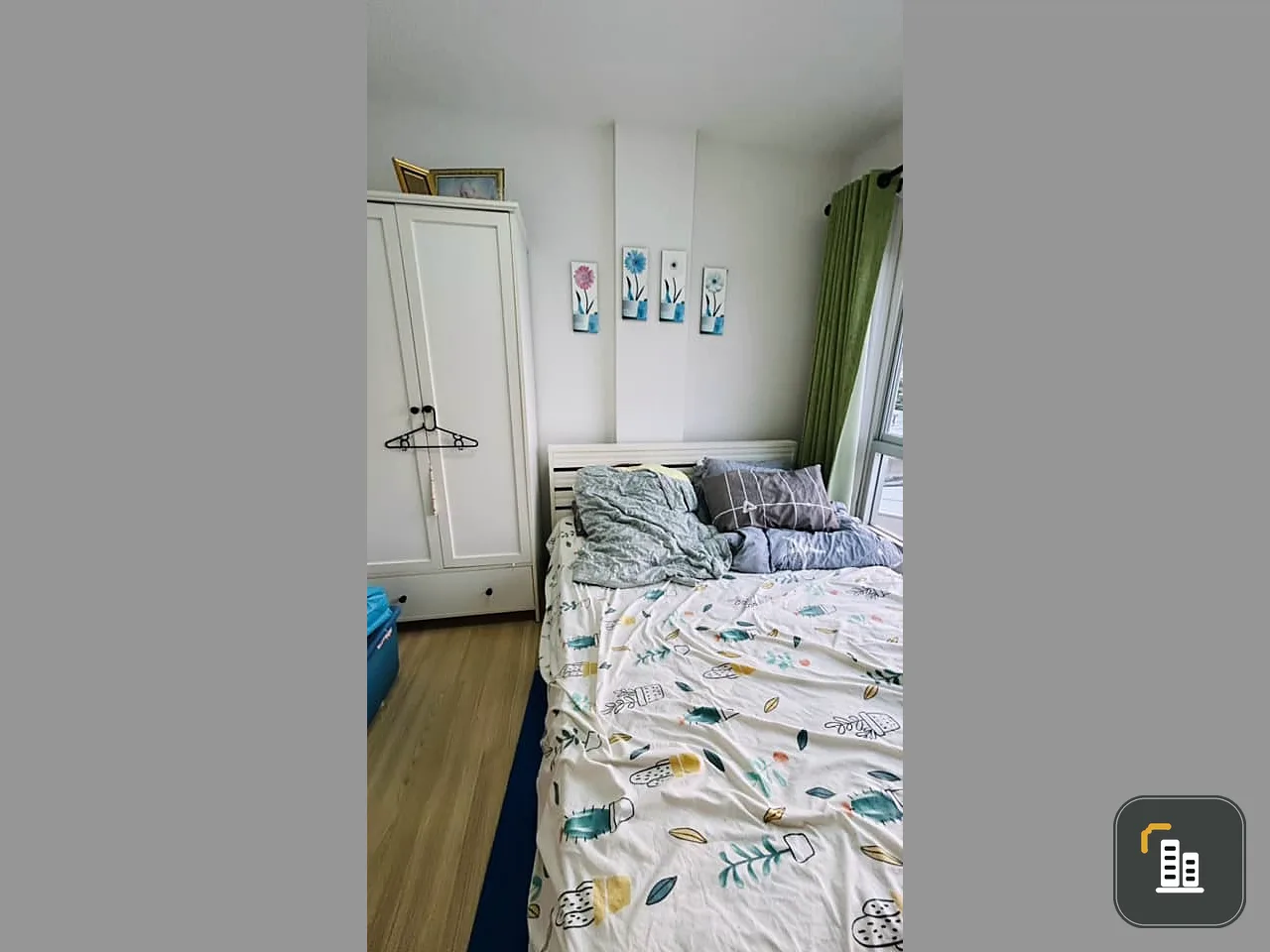 Condo for sale, The Kit Sukhumvit 113, white room, airy, comfortable, with furniture. Don't miss out, hurry and book now.