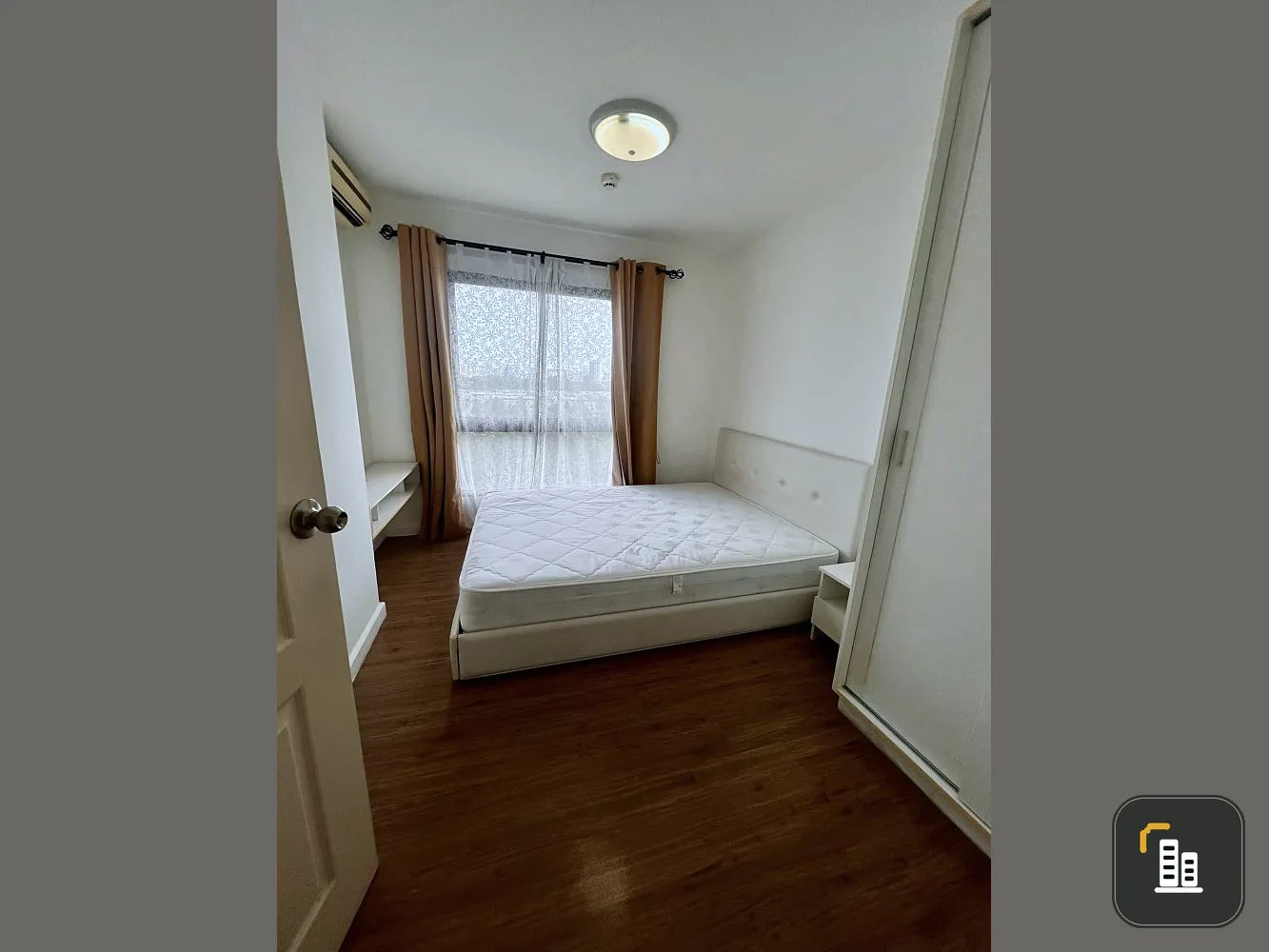 For sale, for rent, I Condo Ngamwongwan 2, complete amenities. Whether you want to buy it yourself or invest, it's worth it. Hurry.