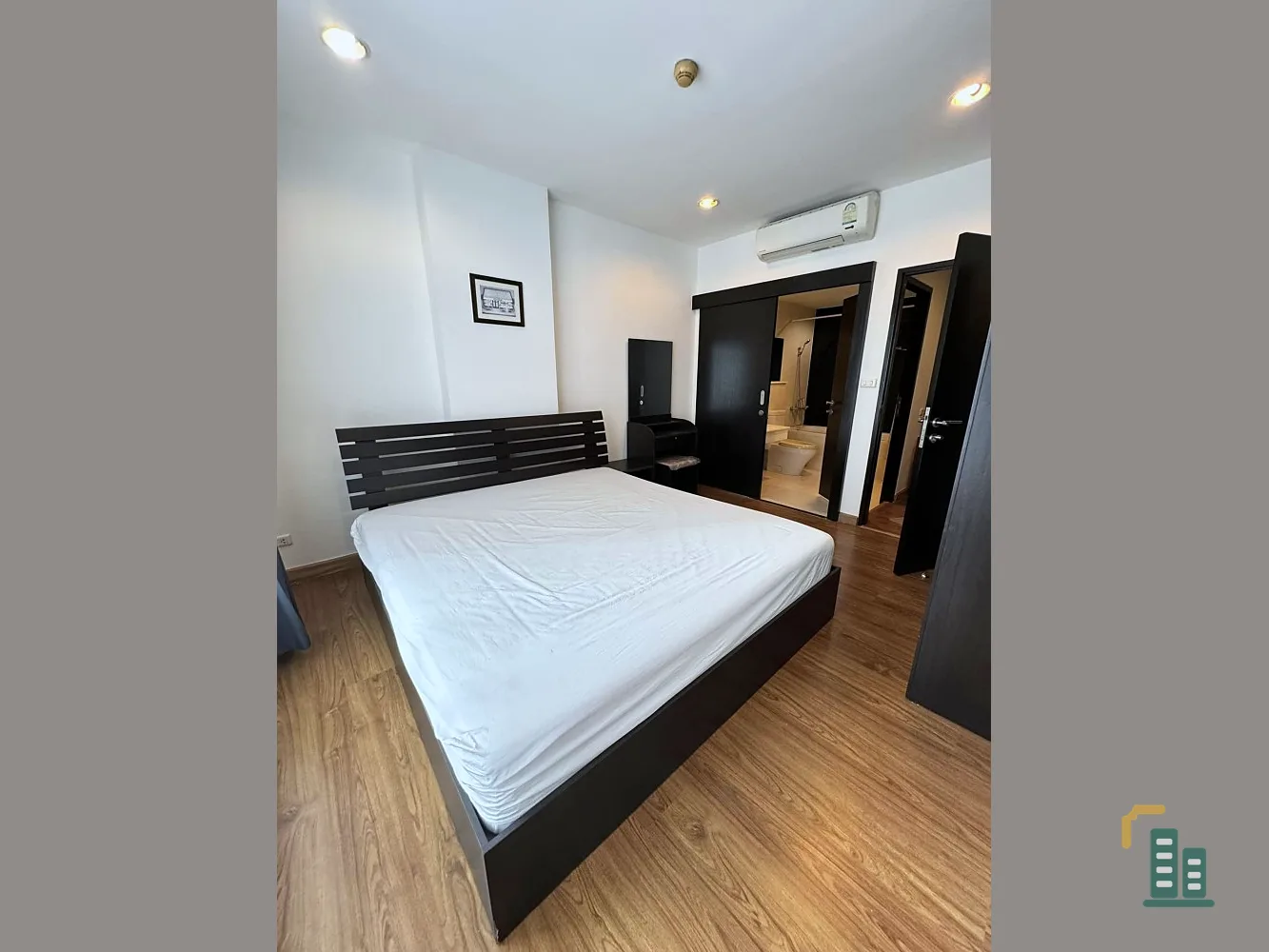 Condo for sale, The Address Sukhumvit 42, 1 bedroom, 1 bathroom, fully furnished, livable, not hot, reserve now.