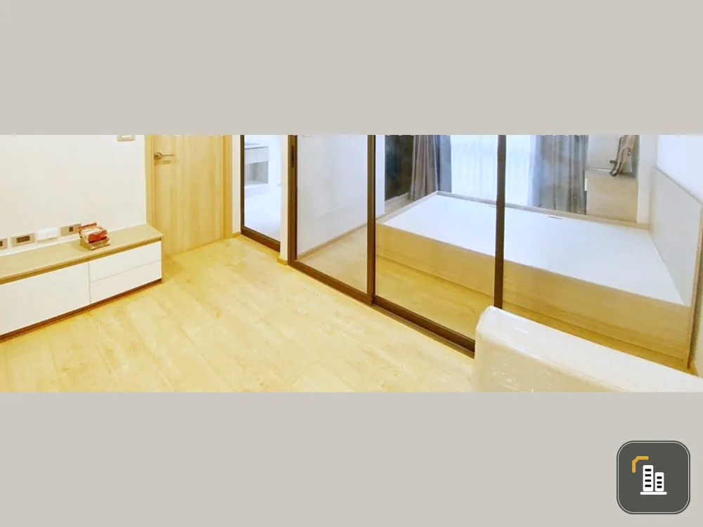 Urgent sale, Condo Cocoon Rama 9, separated rooms, perfectly divided into zones, comes with a great price, must reserve.