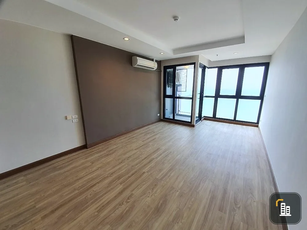 Condo for sale, Ladda Plus Sriracha, 16th floor, Sea View, room size 33.87 sq m. Don't miss it. Hurry and reserve quickly.